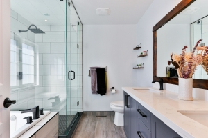 Space-Savvy Bathroom Remodeling Tips Space-Savvy Bathroom Remodeling Tips